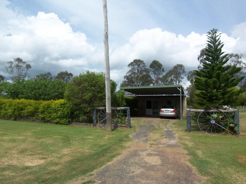 25 Hewlett Rd, Lower Mount Walker QLD 4340