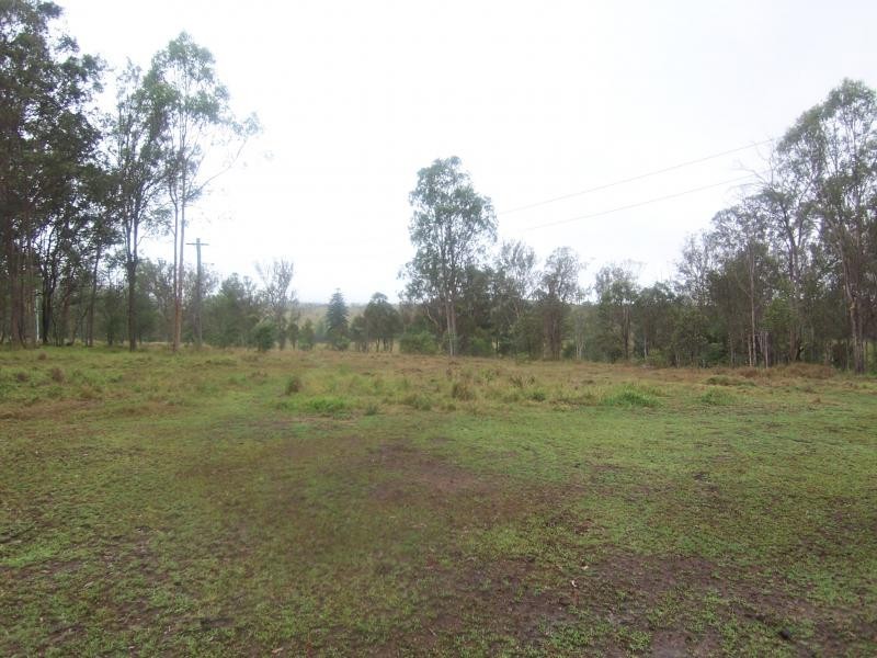 264 Henderson Road, Calvert QLD 4340