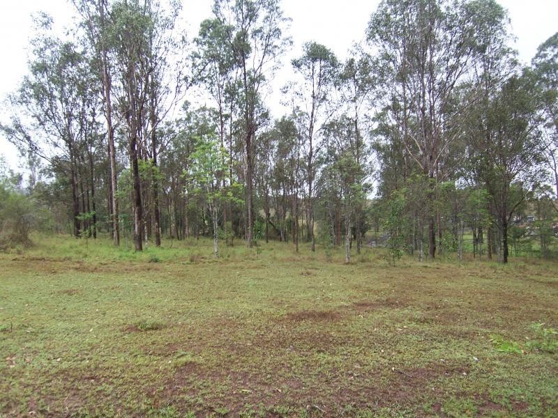 264 Henderson Road, Calvert QLD 4340