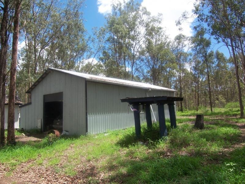 264 Henderson Road, Calvert QLD 4340