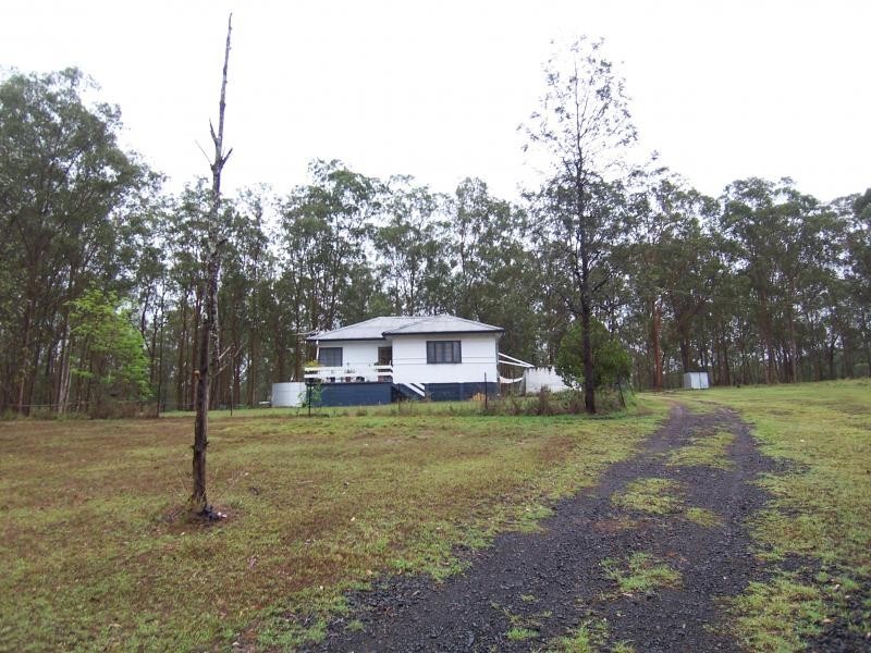 264 Henderson Road, Calvert QLD 4340