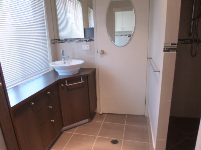 27 Bernadette Crescent, Rosewood QLD 4340