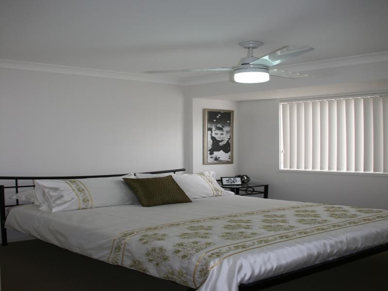 2/2 Claydon Place, Rosewood QLD 4340