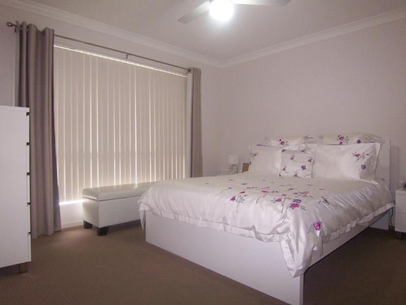 2/2 Claydon Place, Rosewood QLD 4340