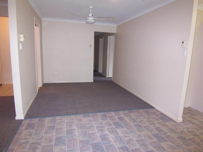 11 Bernadette Cr, Rosewood QLD 4340