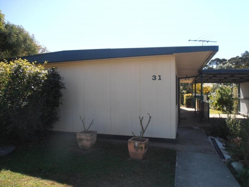 31 John St, Marburg QLD 4346