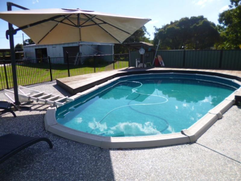 33 Thagoona-Haigslea Road, Thagoona QLD 4306