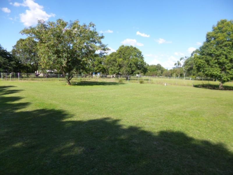 33 Thagoona-Haigslea Road, Thagoona QLD 4306