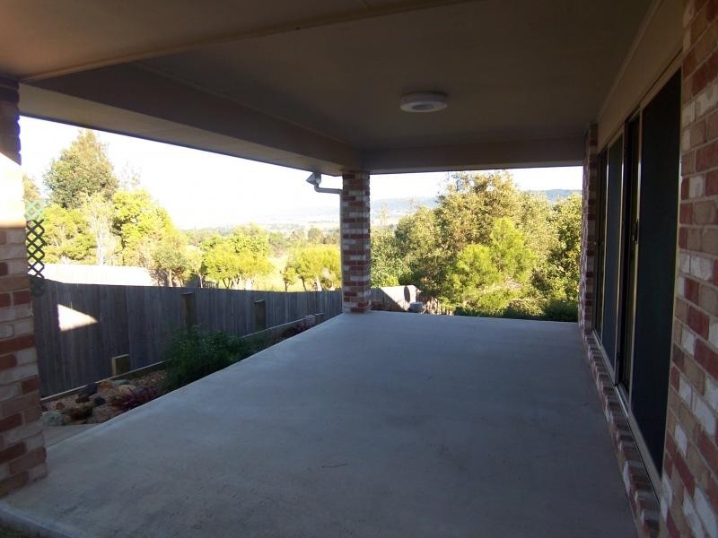 28 Birru Place, Rosewood QLD 4340