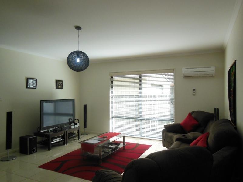 25 Illawong Way, Karana Downs QLD 4306