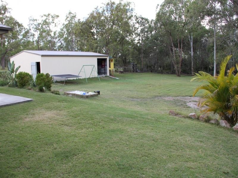 11 Endeavour Street, Barellan Point QLD 4306