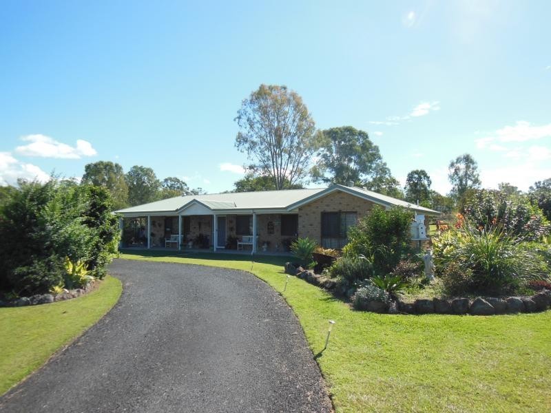 21 Wisteria St, Walloon QLD 4306