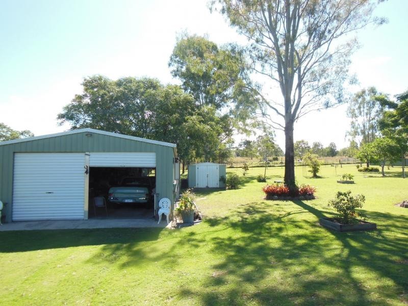 21 Wisteria St, Walloon QLD 4306