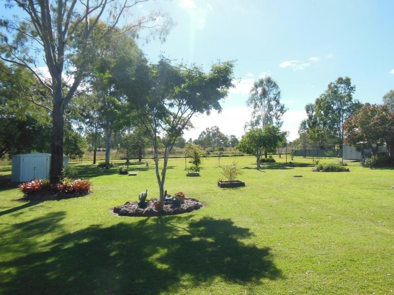 21 Wisteria St, Walloon QLD 4306