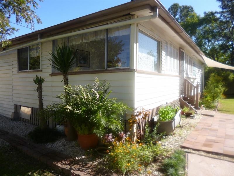 18 Neilsen Road, Rosewood QLD 4340