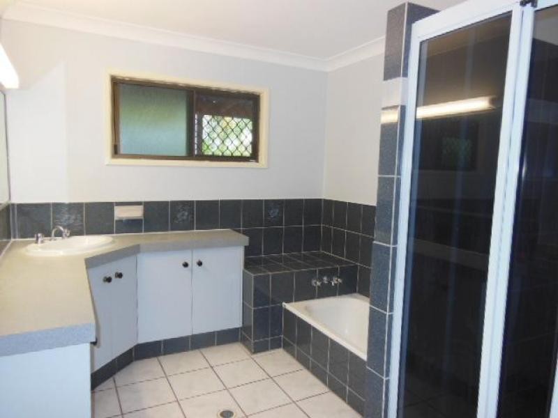 398 Haigslea-Amberley Rd, Walloon QLD 4306