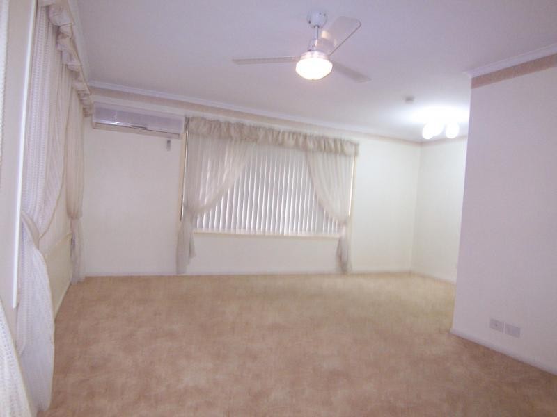 15 Kipara Road, Thagoona QLD 4306