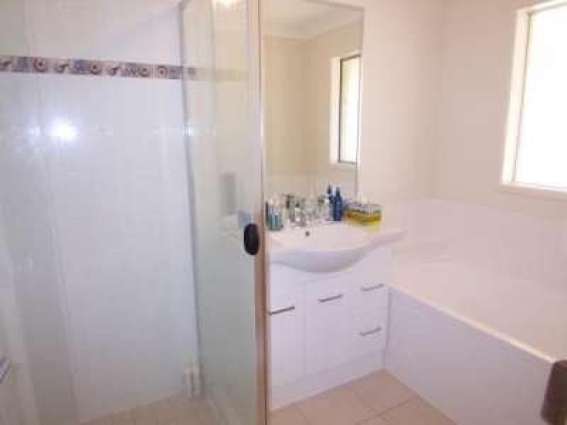 868 Rosewood-Marburg Rd, Marburg QLD 4346