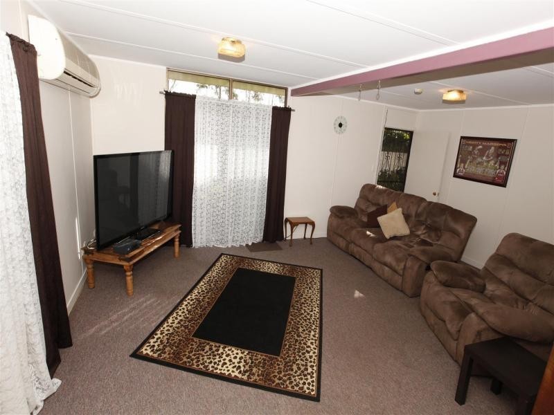 25 Hewlett Rd, Lower Mount Walker QLD 4340