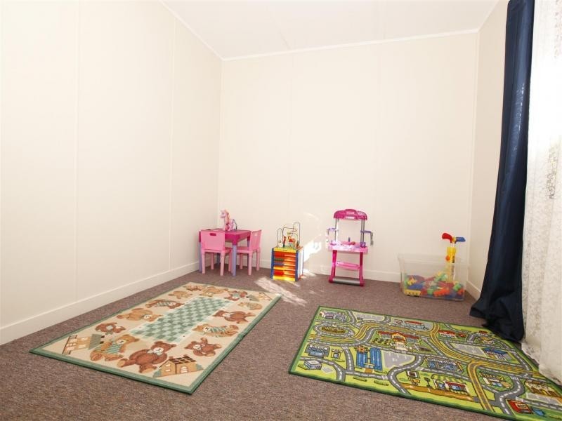 25 Hewlett Rd, Lower Mount Walker QLD 4340