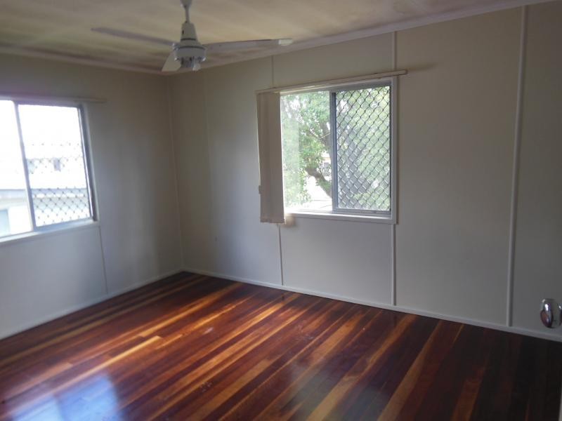 5 Irvine St, East Ipswich QLD 4305