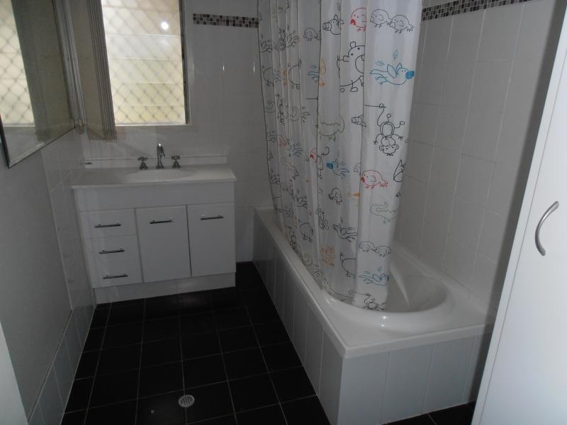 5 Irvine St, East Ipswich QLD 4305