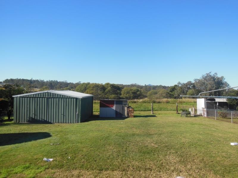 16 Powells Rd, Yamanto QLD 4305