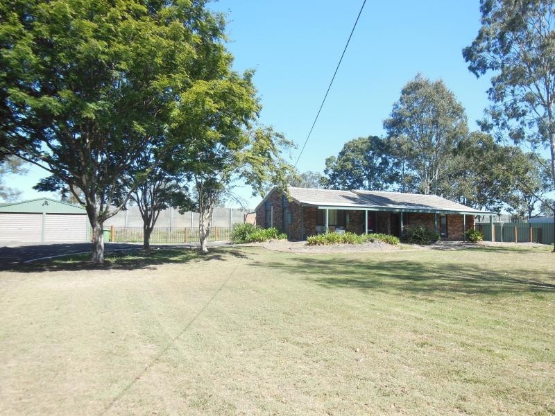 26 Voyager Dr, Karalee QLD 4306