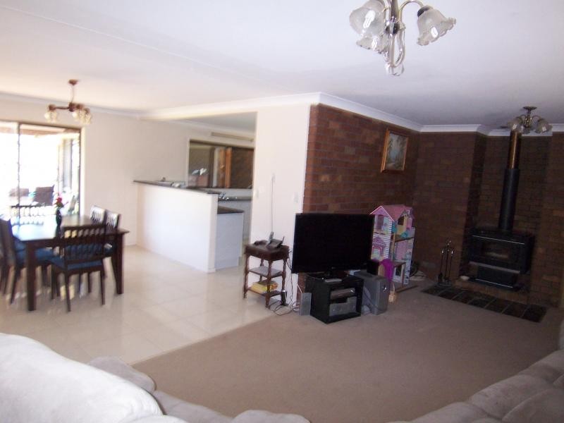 39-43 Tarana Ave, Thagoona QLD 4306