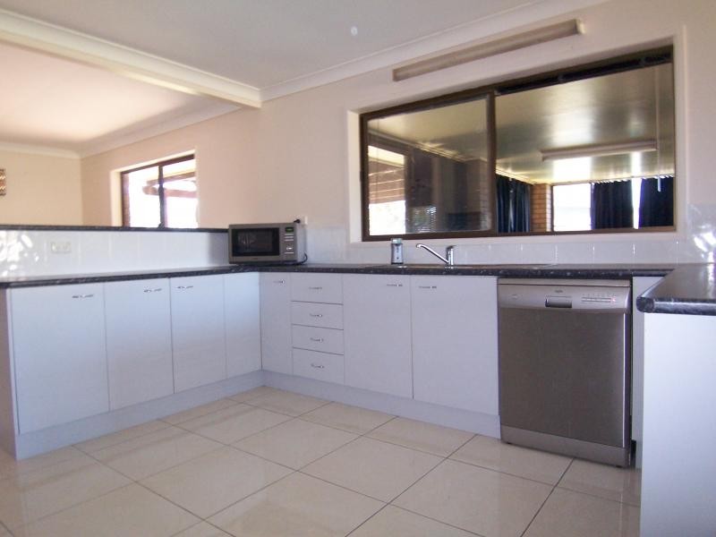 39-43 Tarana Ave, Thagoona QLD 4306