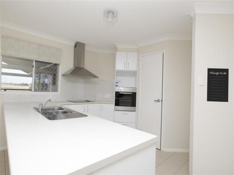 840 Rosewood-Warrill View Rd, Lower Mount Walker QLD 4340