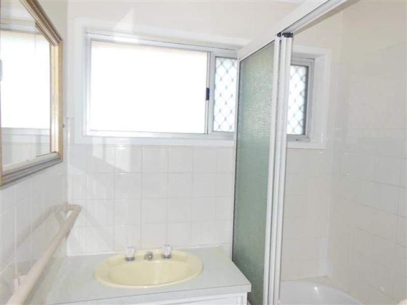 27 McNeills Rd, Peak Crossing QLD 4306