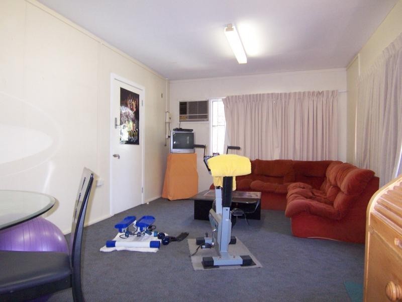 23 Sycamore Street, Walloon QLD 4306