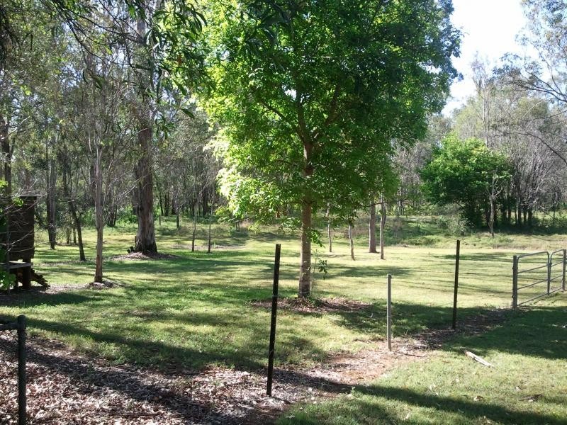 23 Sycamore Street, Walloon QLD 4306