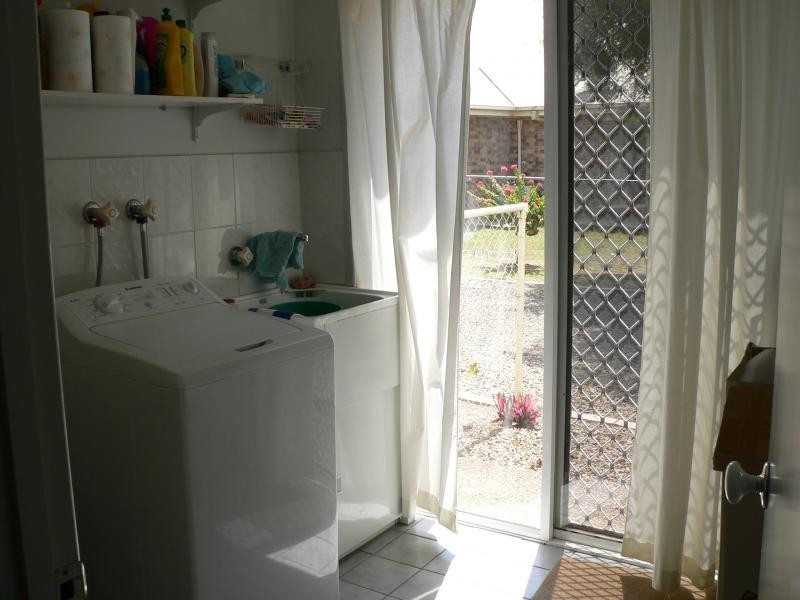 45 Flame Tree Court, Walloon QLD 4306