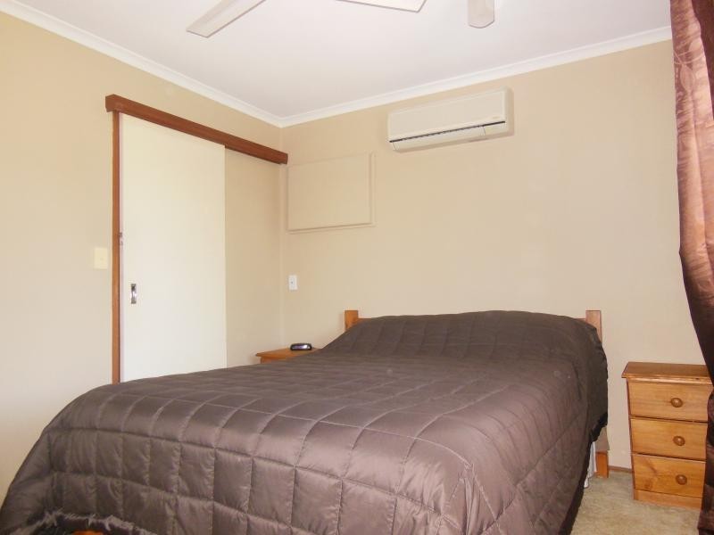 12 Farrell Dr, Walloon QLD 4306