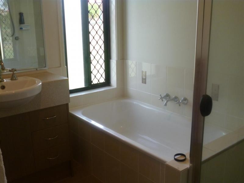 28 Glencoe Place, Thagoona QLD 4306