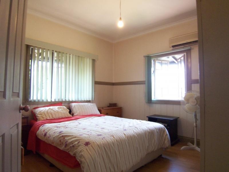 2 Madden Lane, Rosewood QLD 4340