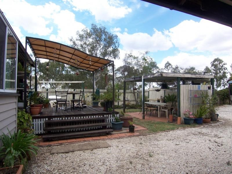 2 Madden Lane, Rosewood QLD 4340