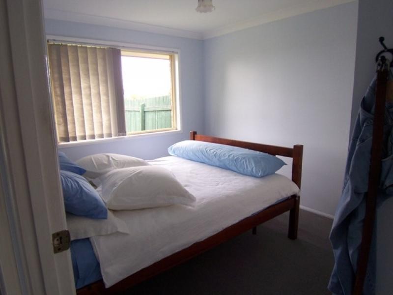 2/35 Bernadette Cres, Rosewood QLD 4340