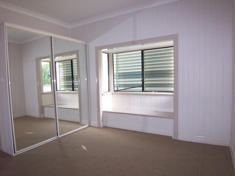 7 Harwoods Road, Walloon QLD 4306