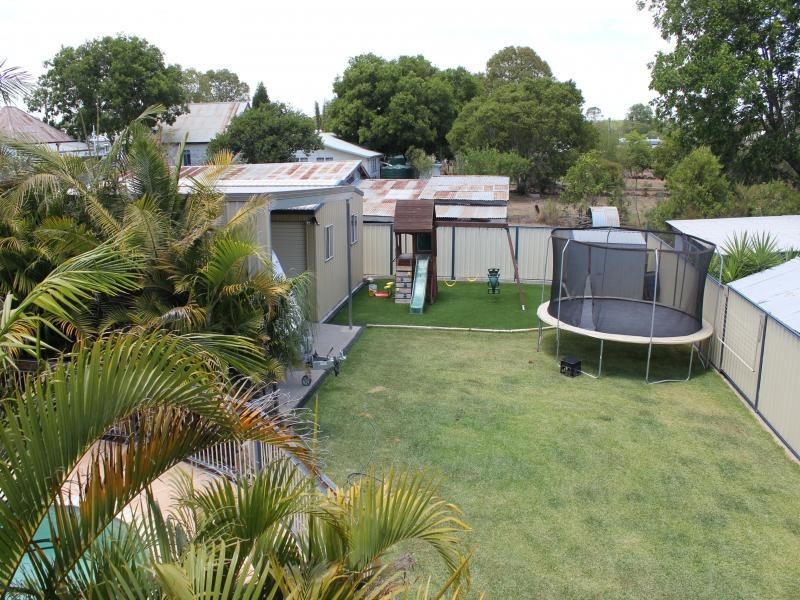 2 Edward Street, Rosewood QLD 4340
