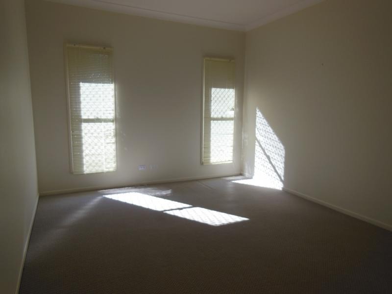 21 Normanton Cl, Rosewood QLD 4340