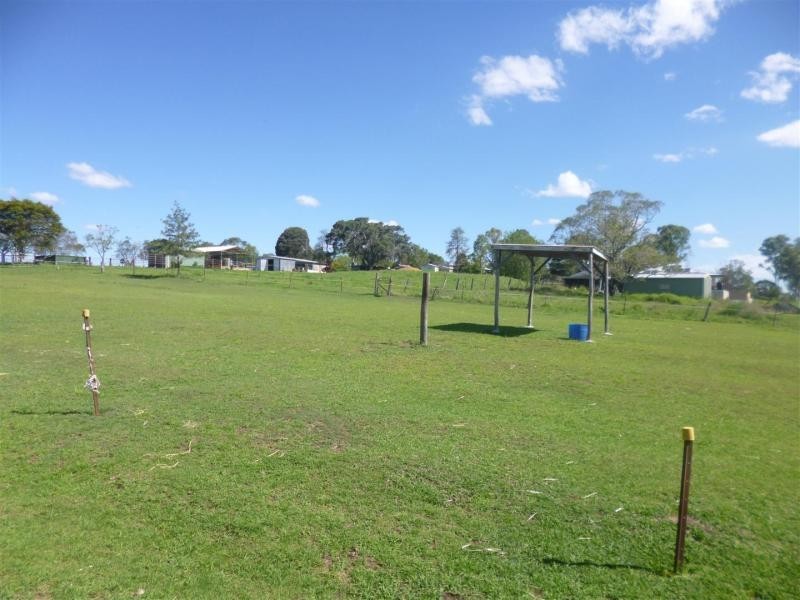 17 Queen Street, Marburg QLD 4346