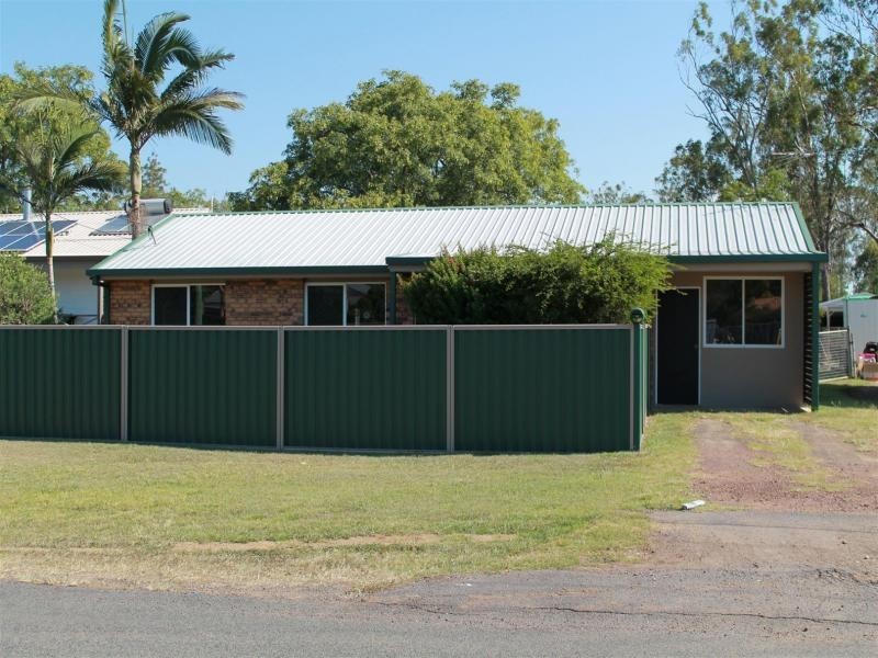14 Bell St, Walloon QLD 4306