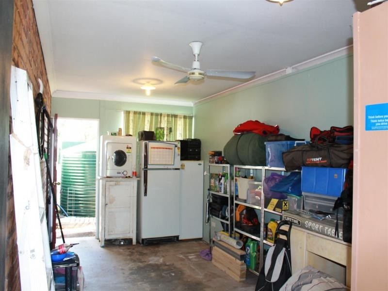 14 Bell St, Walloon QLD 4306