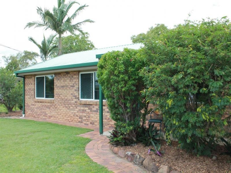 14 Bell St, Walloon QLD 4306