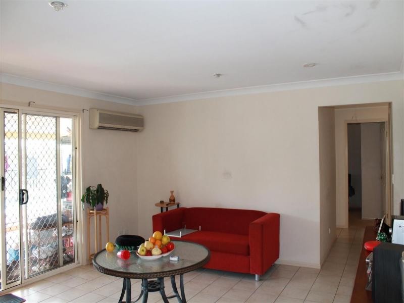 12 Blessington Way, Flinders View QLD 4305
