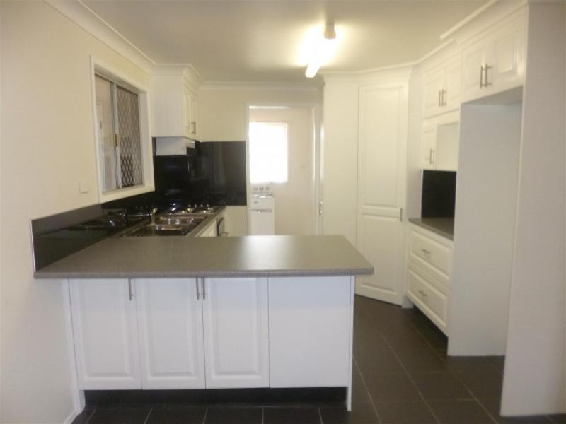 30 Albert Street, Rosewood QLD 4340