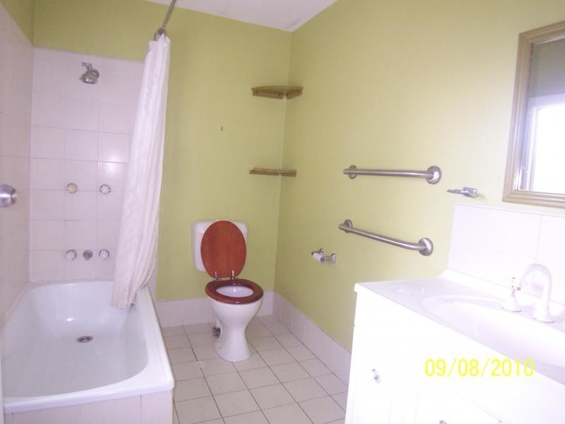 6 Skinner Street, Rosewood QLD 4340